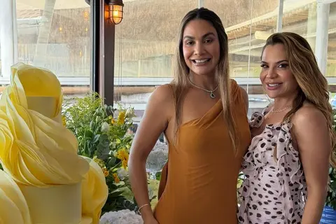 Empresária Risangela Lima marcou presença no aniversário de Ana Paula Lobato