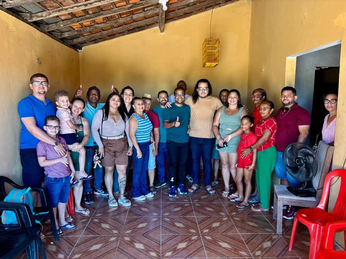 Enzo Samuel mostra força na pré-campanha estadual e reúne lideranças em Floriano