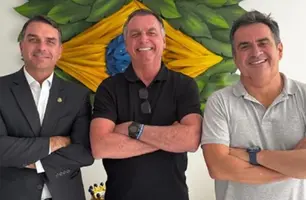 Flávio, Bolsonaro e Ciro (Foto: Reprodução)
