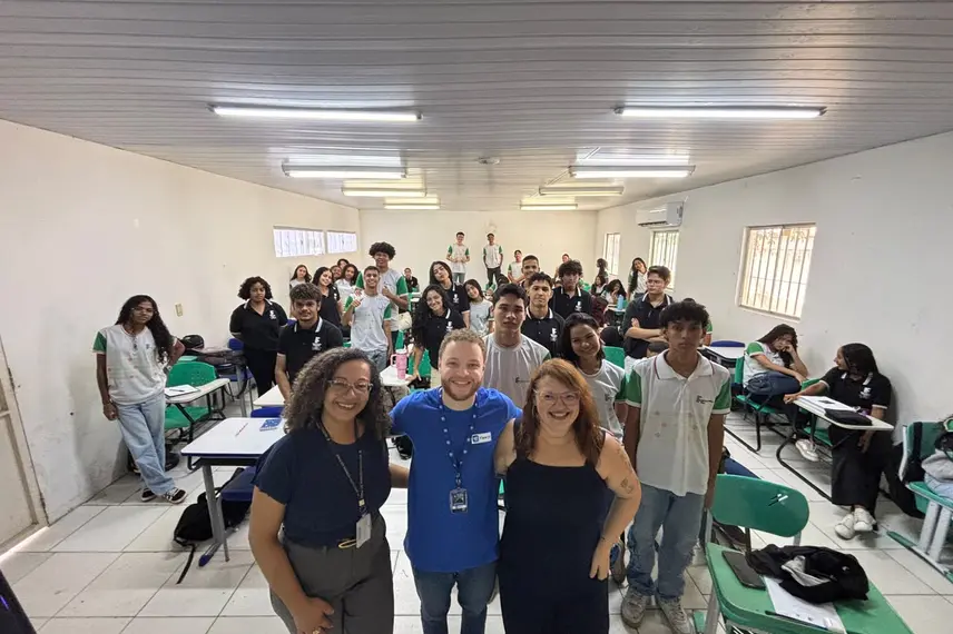 Flow IA promove palestra sobre mercado e tecnologia no IFPI Dirceu