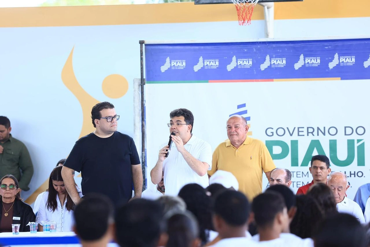 Governador visita Passagem Franca e anuncia novas obras ao lado de Saulo Trajano