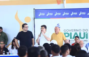 Governador visita Passagem Franca e anuncia novas obras ao lado de Saulo Trajano