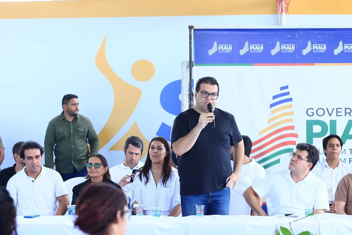 Governador visita Passagem Franca e anuncia novas obras ao lado de Saulo Trajano
