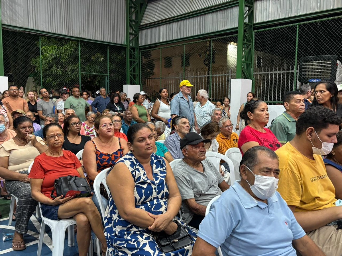 Governo entrega obras do OPA e títulos de imóveis na zona Sudeste de Teresina