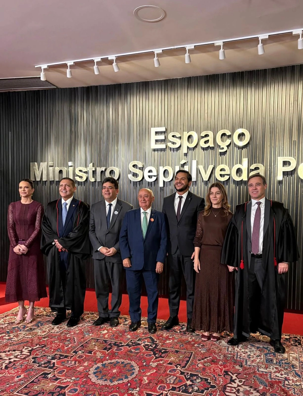 Grupo de piauienses que marcaram presença na posse de Kassio Nunes Marques