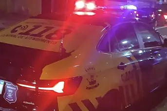 Homem é conduzido após desacatar agentes da STRAN na zona Leste