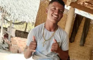 Jovem morre após carro colidir com cavalo na PI-212 no Piauí (Foto: Reprodução)