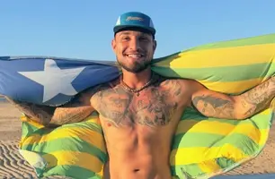 Litoral do Piauí encanta o artista MC Gui que curte temporada em dia de praia (Foto: Instagram)