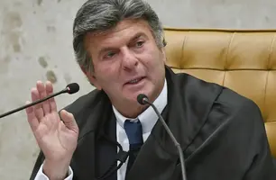 Luiz Fux vota para manter prisão de pai e primo do ex-dono do Banco Master (Foto: Reprodução)