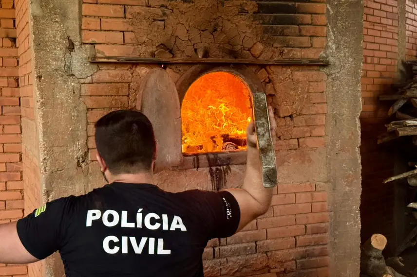 Mais de 800 kg de drogas apreendidas em operações são incineradas em Teresina