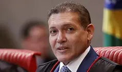 Ministro piauiense Kassio Nunes Marques toma posse como Presidente do TSE