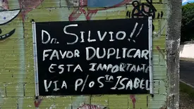 Moradores cobram de Silvio Mendes duplicação de via no bairro Santa Isabel (Foto: Mariana Prado/Conecta Piauí)