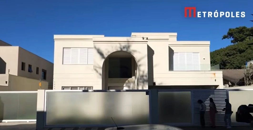 PF faz buscas na casa de Ciro Nogueira em operação sobre o Banco Master