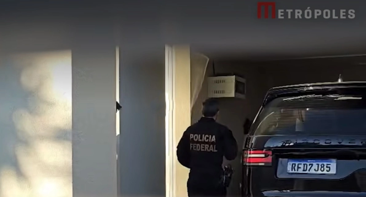 PF faz buscas na casa de Ciro Nogueira em operação sobre o Banco Master