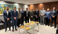 Prefeito Manoel Portela prestigia homenagem a João Vicente Claudino em Fortaleza