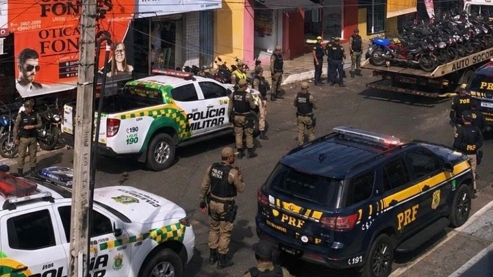 PRF intensifica fiscalização após aumento de acidentes em Oeiras