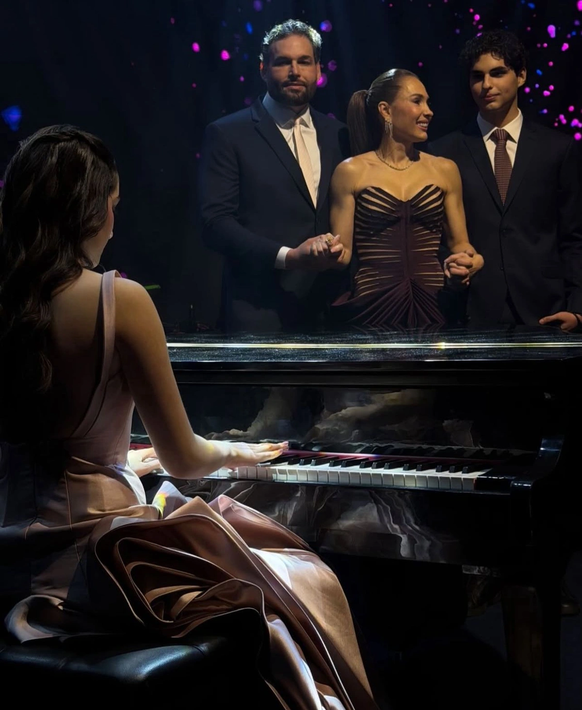 Princesa Lucy celebra seus 15 anos em uma noite inesquecível e cheia de emoção