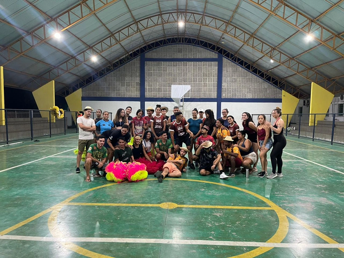 Quadrilha Filhos da Massa abre temporada com pré-junino em Castelo do Piauí