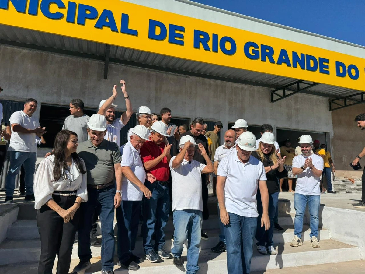 Rafael Fonteles cumpre último dia de agenda no Vale dos Rios Piauí e Itaueiras