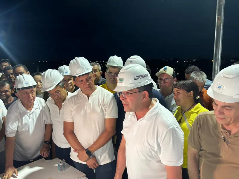 Rafael Fonteles entrega estádio, asfaltamento e destaca novos investimentos em Água Branca