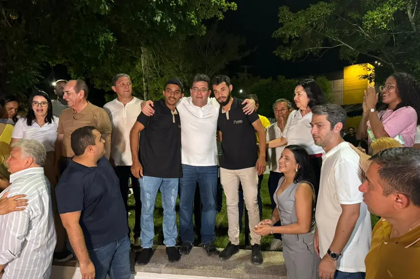Rafael Fonteles entrega estádio, asfaltamento e destaca novos investimentos em Água Branca