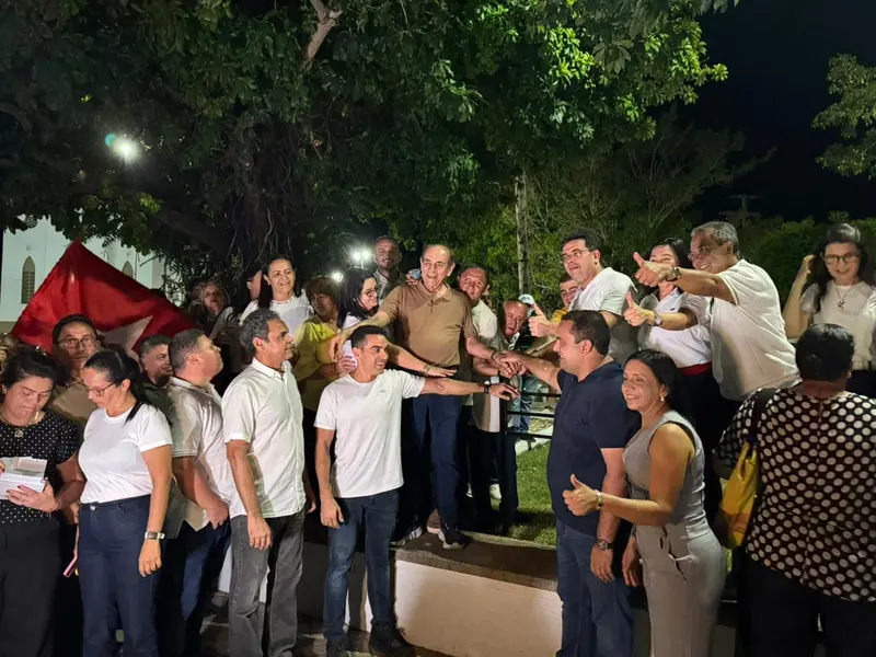 Rafael Fonteles entrega estádio, asfaltamento e destaca novos investimentos em Água Branca