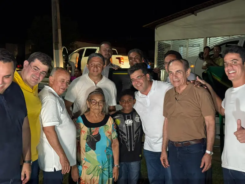 Rafael Fonteles entrega estádio, asfaltamento e destaca novos investimentos em Água Branca