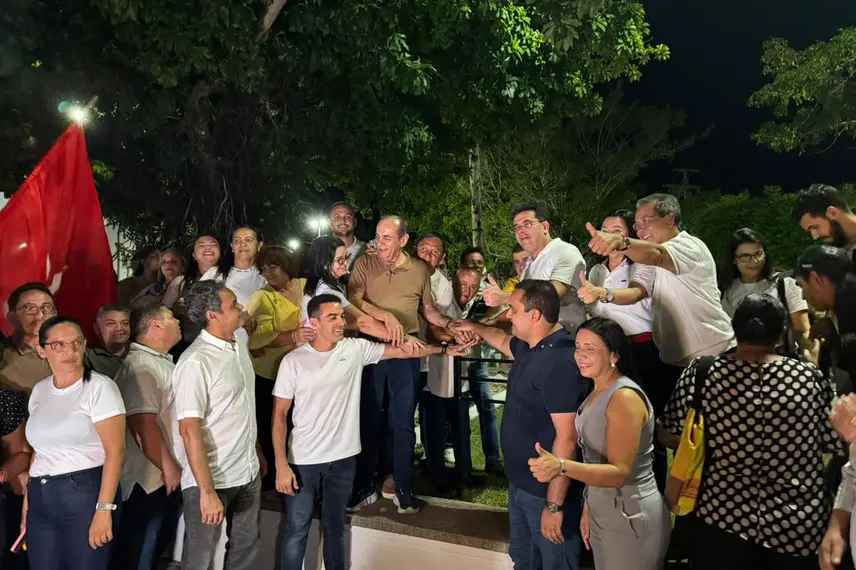 Rafael Fonteles entrega estádio, asfaltamento e destaca novos investimentos em Água Branca
