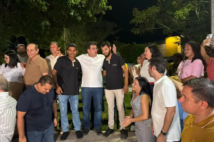 Rafael Fonteles entrega estádio, asfaltamento e destaca novos investimentos em Água Branca