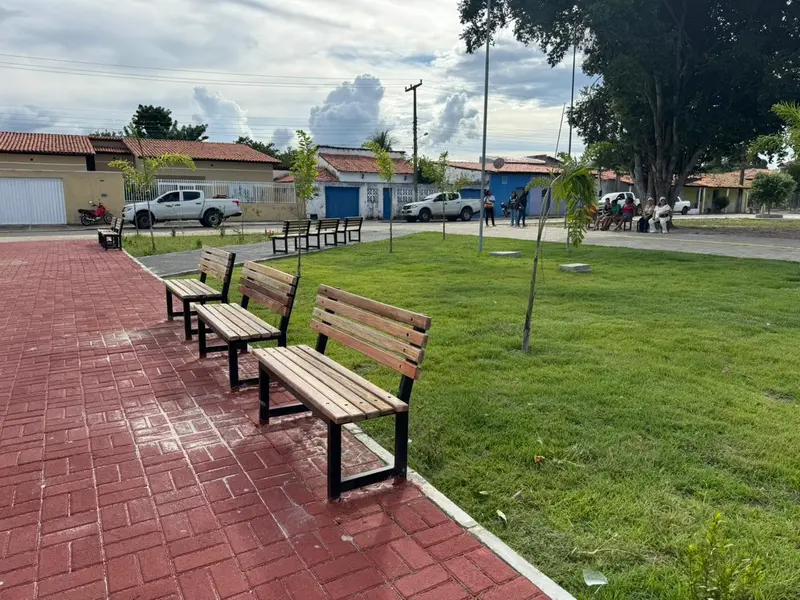 Rafael Fonteles entrega mais de 22 mil m² de asfalto em Hugo Napoleão