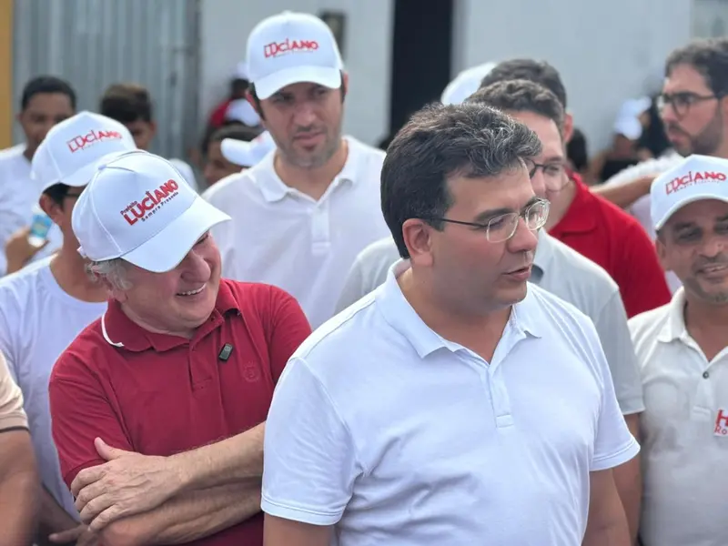 Rafael Fonteles entrega mais de 22 mil m² de asfalto em Hugo Napoleão