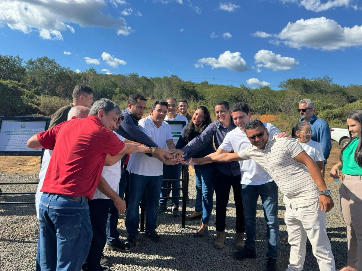Rafael Fonteles faz entrega de obras e anuncia investimentos em Flores, Pavussu e Ribeira