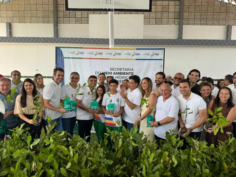 Rafael Fonteles inaugura obras e anuncia investimentos em Lagoa Alegre