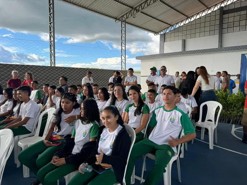 Rafael Fonteles inaugura obras e anuncia investimentos em Lagoa Alegre