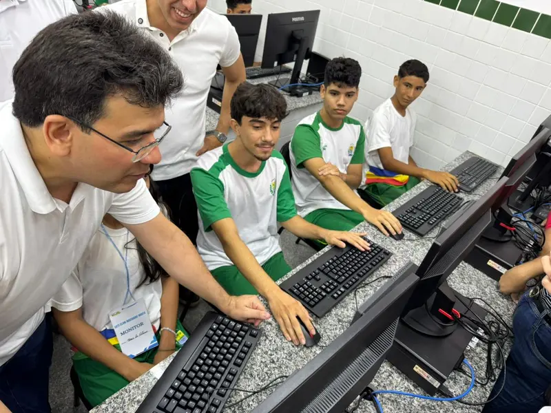Rafael Fonteles inaugura obras e anuncia investimentos em Lagoa Alegre