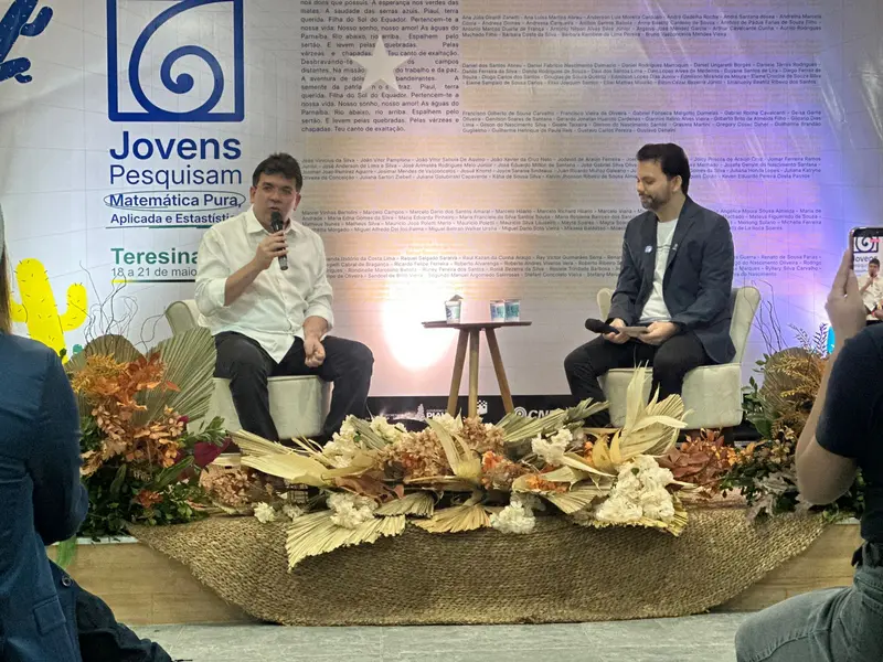Rafael Fonteles participa de debate sobre matemática e IA em congresso em Teresina
