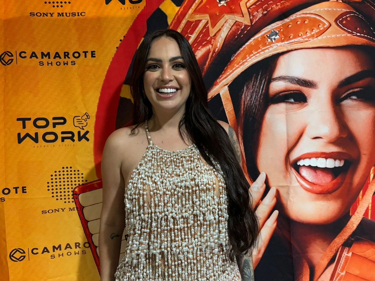 Raphaela Santos