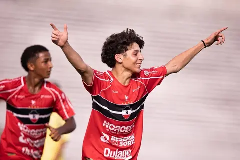 River vence Tiradentes e garante vaga nas semifinais do Sub-15