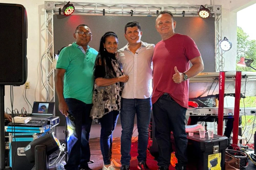 Rubens Vieira prestigia Festa das Mães da Associação dos Merceeiros e Proprietários de Mercadinhos de Teresina