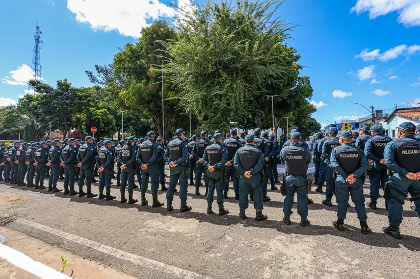 SSP entrega 160 pistolas Glock para reforçar PM no Sul do Piauí