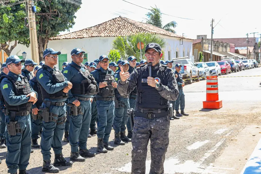 SSP entrega 160 pistolas Glock para reforçar PM no Sul do Piauí