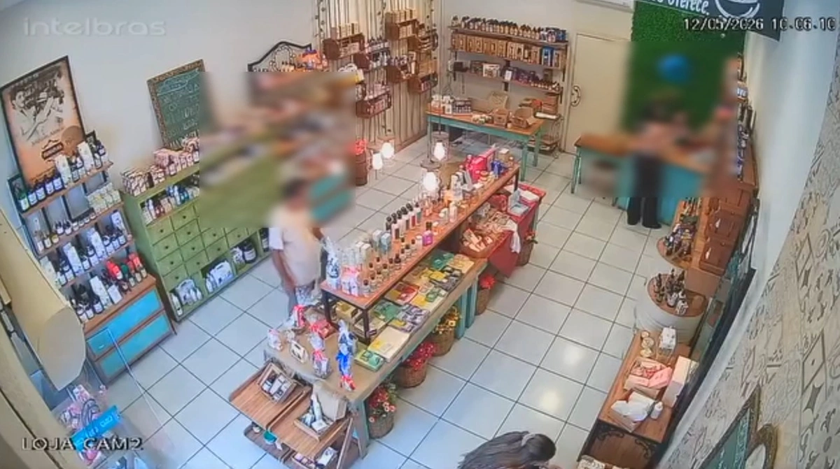 Suspeito simula ser cliente e furta perfume em loja no Centro de Parnaíba