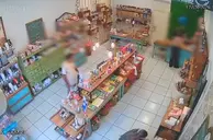Suspeito simula ser cliente e furta perfume em loja no Centro de Parnaíba