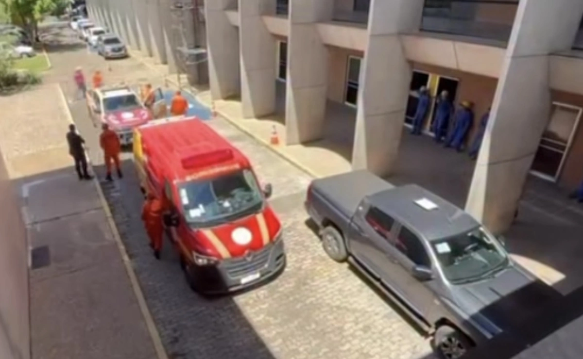 Vazamento de gás de pimenta Alepi