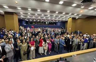 Wellington Dias reúne prefeitos e destaca expansão da assistência social (Foto: Conecta Piauí)
