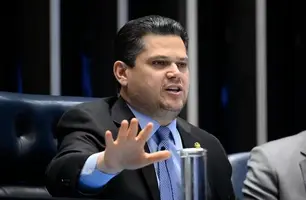 Acusação em delação envolve Davi Alcolumbre em suposto repasse de R$ 155 milhões (Foto: Reprodução)