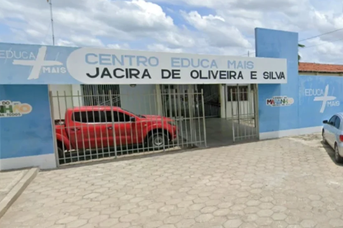 Adolescente de 15 anos é baleado em frente a escola em Timon