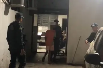 Adolescente é apreendido armado após sequência de assaltos em Nazária