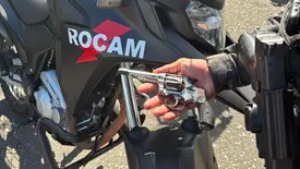 Adolescente suspeito de roubo de ouro é apreendido com arma em Teresina (Foto: Reprodução)