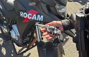 Adolescente suspeito de roubo de ouro é apreendido com arma em Teresina